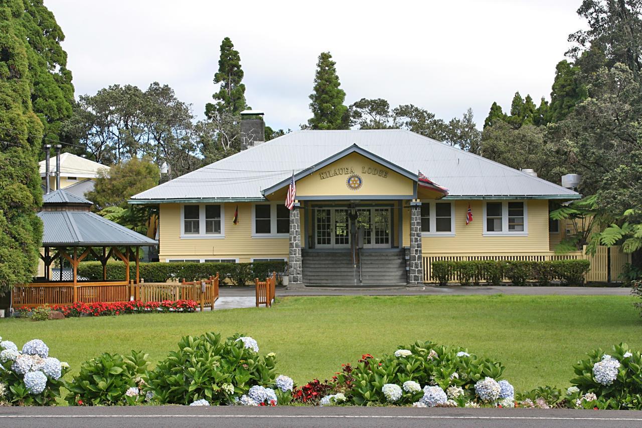 Kilauea Lodge And Restaurant Volcano Exterior photo